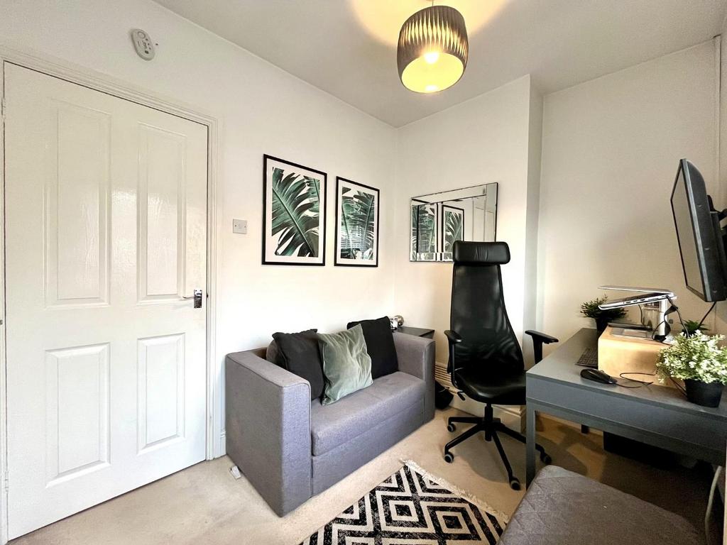 Bedroom 2 Aspect 3