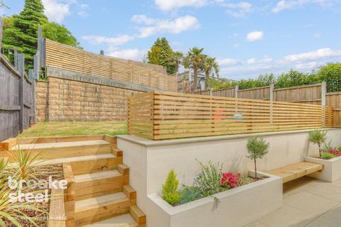 4 bedroom detached house for sale, Ogden Drive, Helmshore, Helmshore, Rossendale