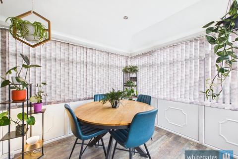 3 bedroom semi-detached house for sale, Hopkinson Drive, Bradford, West Yorkshire, BD4