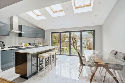 3 bedroom semi-detached house for sale, Mount Park Road, Pinner HA5
