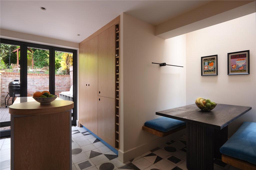 Naked Kitchen