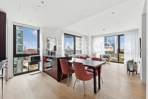 2 bedroom flat for sale, The Modern, Embassy Gardens, Nine Elms, SW11