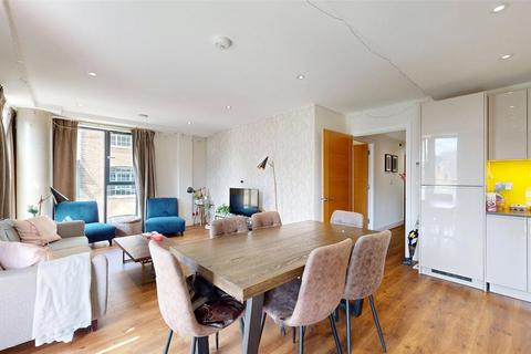 3 bedroom apartment to rent, Back Church Lane, London, E1