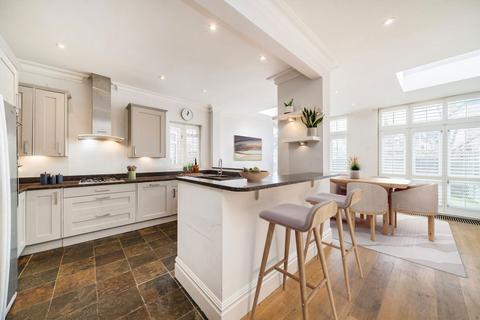 undefined, St. Albans Avenue, London W4