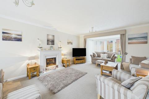 4 bedroom detached house for sale, Smalls Croft, Woodborough, Nottingham