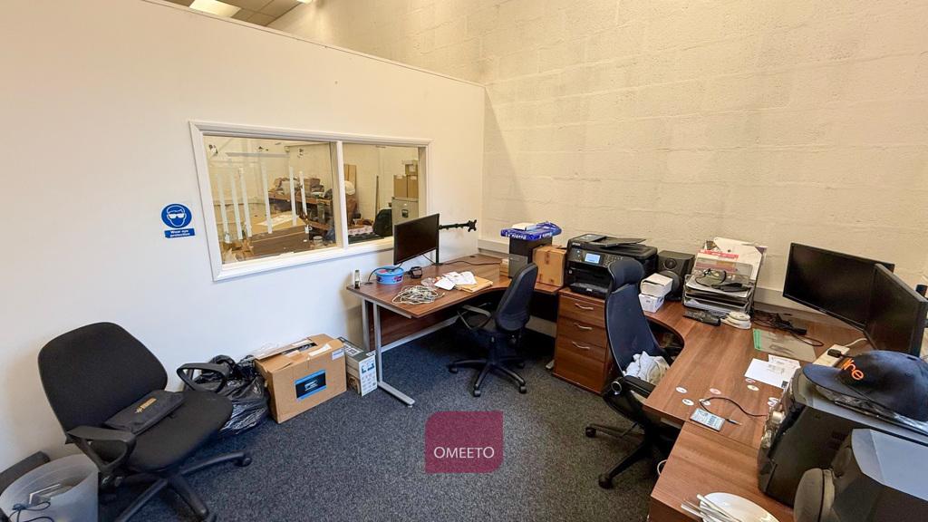 Office to Let