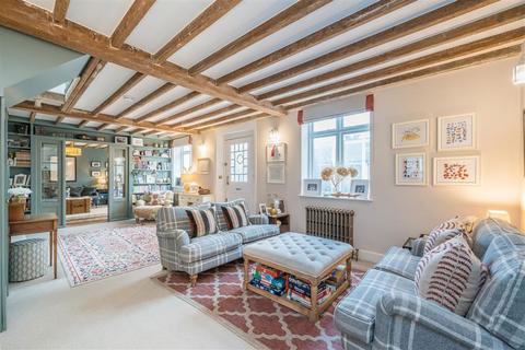undefined, Twickenham Road, Teddington TW11
