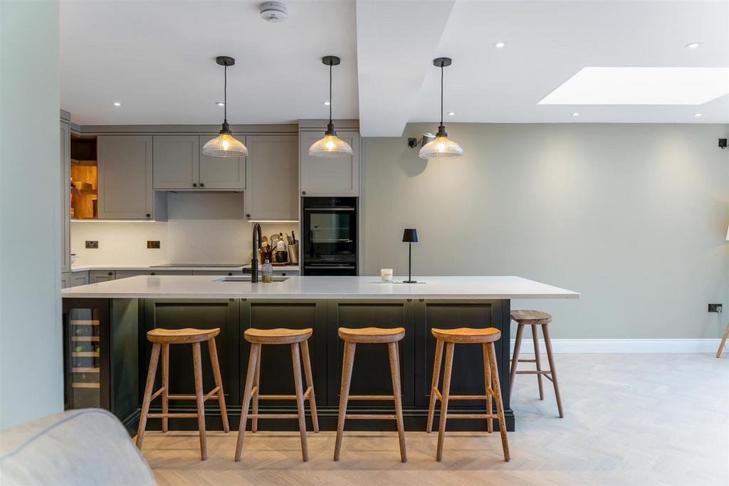 Open Plan Living Dining Kitchen 10