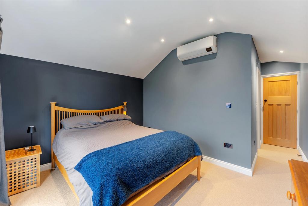 Bed 1 Aspect 2