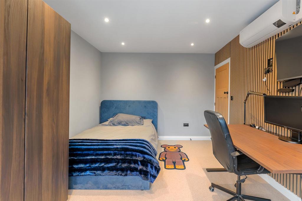 Bedroom 3 Aspect 2