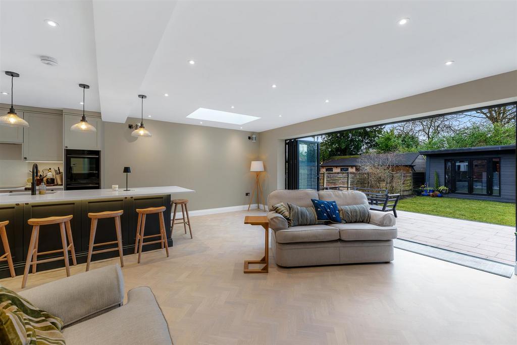 Open Plan Living Dining Kitchen Aspect 3 - Doors O