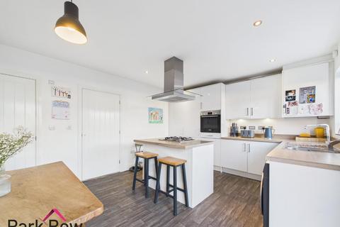 3 bedroom terraced house for sale, Weyland Road, Sherburn In Elmet, Leeds