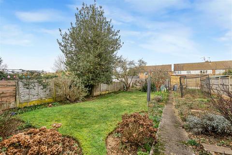 3 bedroom semi-detached house for sale, Blackbushe, Bishop's Stortford CM23