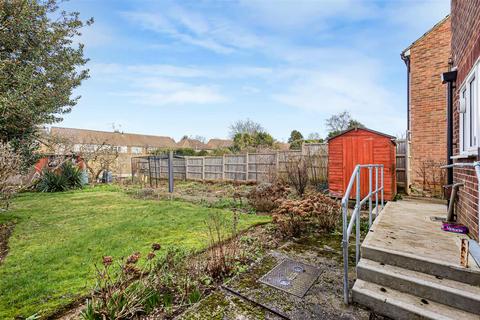 3 bedroom semi-detached house for sale, Blackbushe, Bishop's Stortford CM23