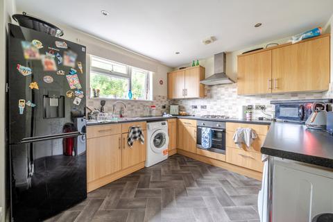 undefined, Simmons Close, Hedge End, Southampton, Hampshire, SO30