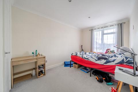 undefined, Simmons Close, Hedge End, Southampton, Hampshire, SO30