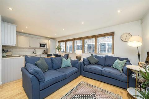 2 bedroom flat for sale, Decima Street, London SE1