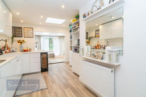 undefined, Victoria Road, Barnet EN4