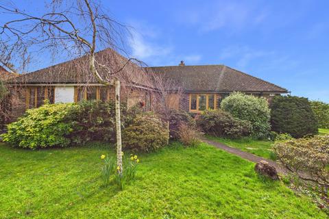 3 bedroom detached bungalow for sale, Woodland Avenue, Worthing BN13