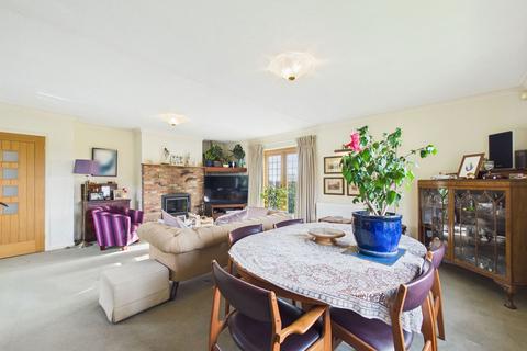 3 bedroom detached bungalow for sale, Woodland Avenue, Worthing BN13