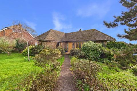 3 bedroom detached bungalow for sale, Woodland Avenue, Worthing BN13
