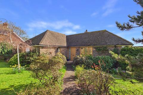 3 bedroom detached bungalow for sale, Woodland Avenue, Worthing BN13