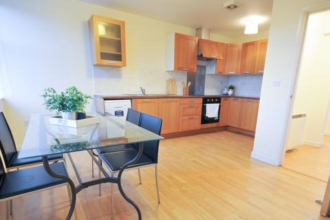 2 bedroom flat to rent, Barlow Moor Road, Manchester M20