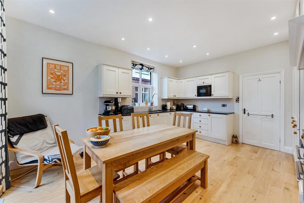 Dining Kitchen 3