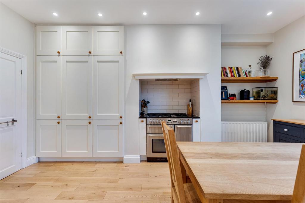 Dining Kitchen 4
