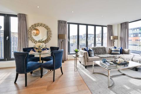 2 bedroom flat for sale, Sudrey Street, Borough, London, SE1