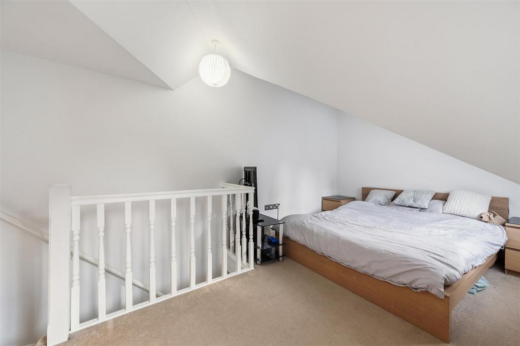 Master Bedroom - bed.jpg
