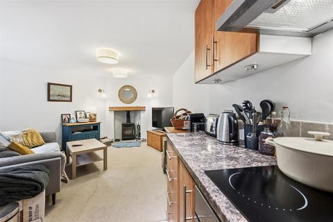 2 bedroom terraced house for sale, Market Place, Matlock DE4