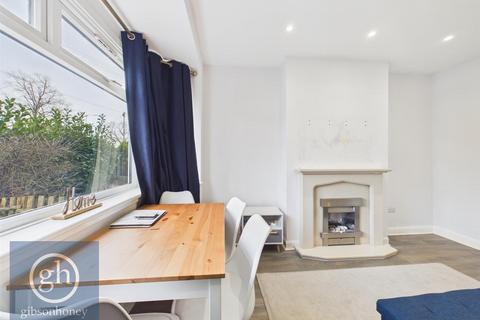 2 bedroom maisonette to rent, West End Road, Ruislip HA4