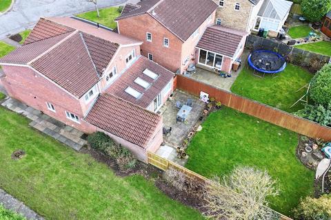5 bedroom detached house for sale, Glendale Close, East Herrington, Sunderland
