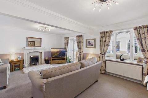 5 bedroom detached house for sale, Glendale Close, East Herrington, Sunderland