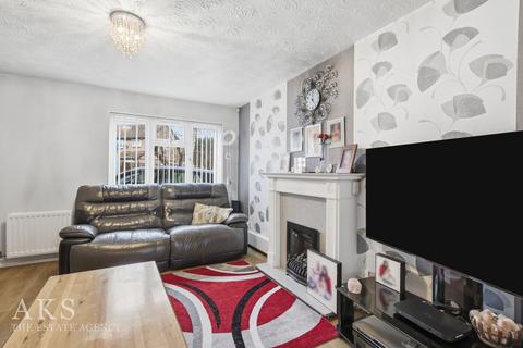 3 bedroom semi-detached house for sale, Kintyre Drive, Derby DE24