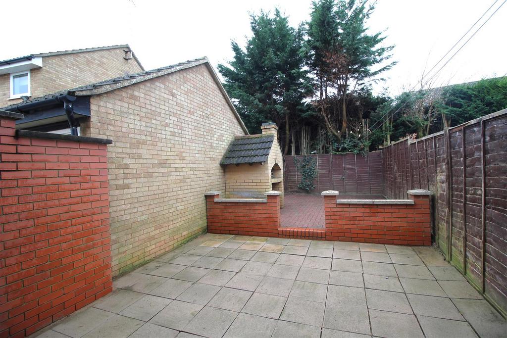 Garden 1 .JPG