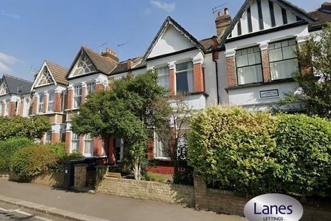 2 bedroom maisonette to rent, St. Andrews Road, Enfield