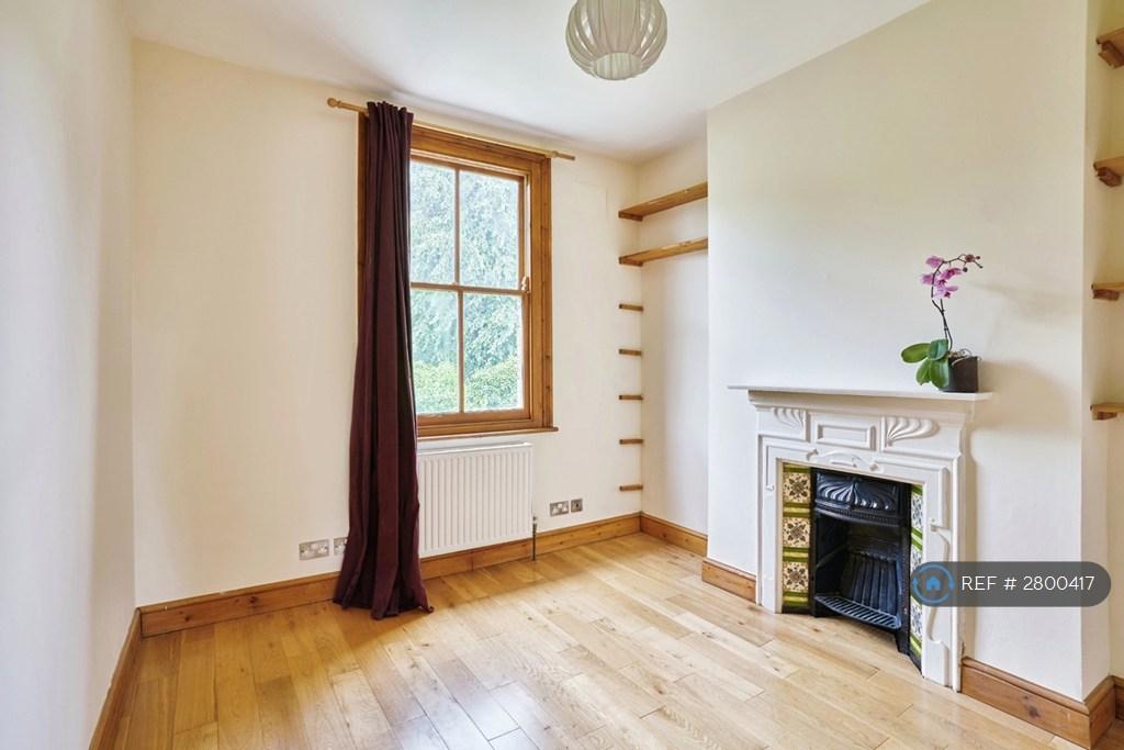 Rear Bedroom (2)