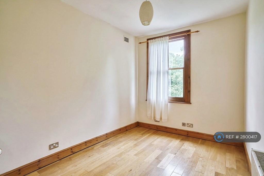 Rear Bedroom (3)