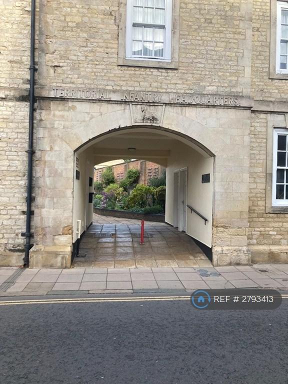 Entrance To St Peter's Court