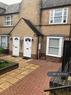 1 bedroom terraced house to rent, St. Peters Court, Stamford, PE9