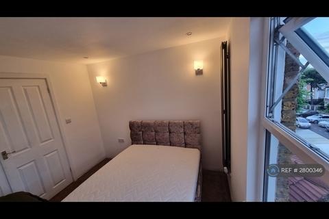 2 bedroom flat to rent, Rosendale Road, Dulwich, SE21