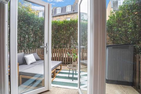 1 bedroom flat for sale, Balham New Road, Balham, London, SW12