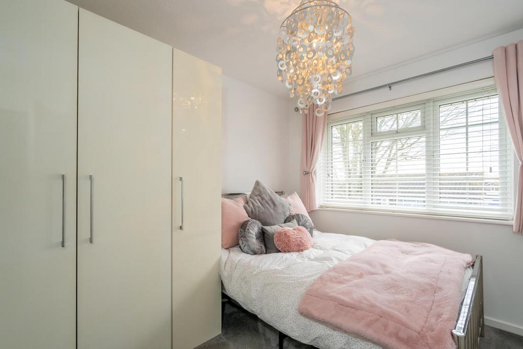 Bedroom 2.jpg