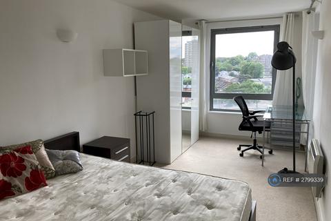 1 bedroom flat to rent, Deal's Gateway, London, SE13