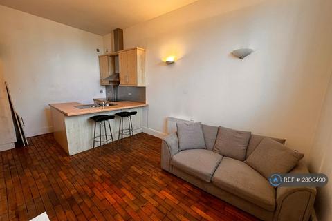 1 bedroom flat to rent, Eastgate, Leeds, LS2