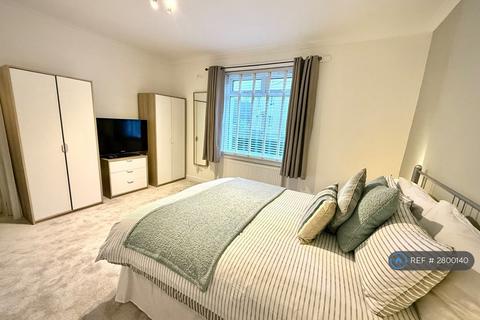undefined, Bunessan St, Glasgow, G52