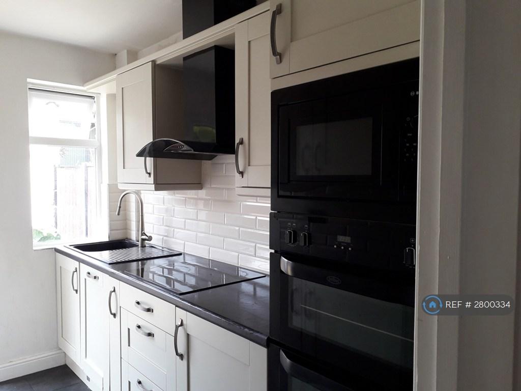 Kitchen 2