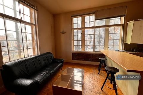 2 bedroom flat to rent, Eastgate, Leeds, LS2